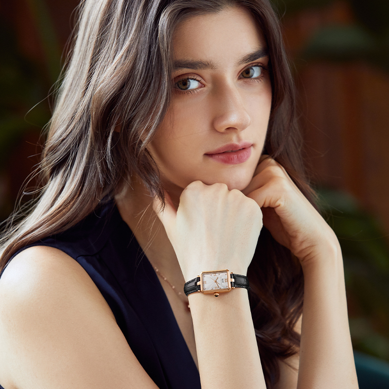 Rectangle Watch for Women Swit - огляд і ціна Luxury Watch Brand For Women