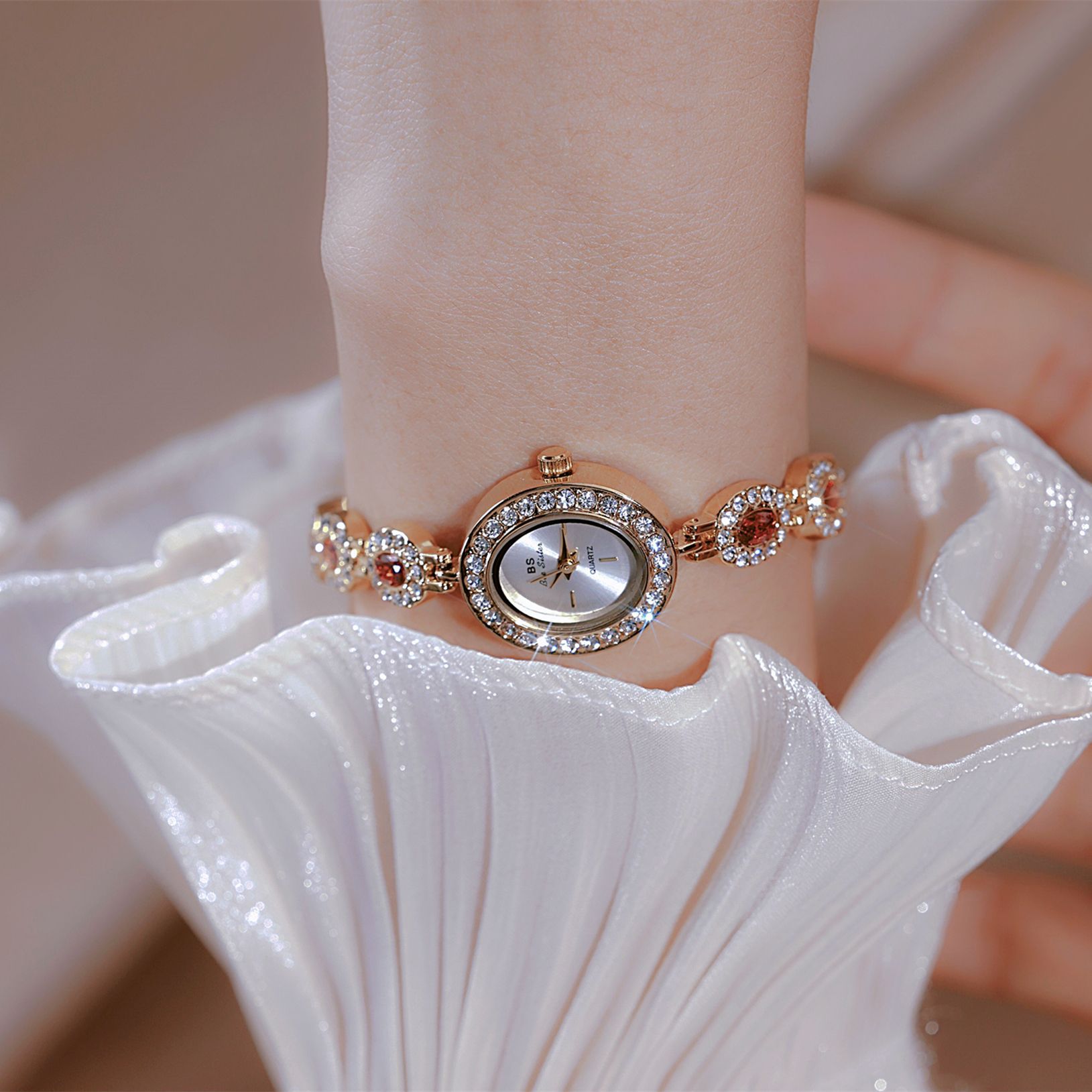 UTHAI New Women Chain Watch Li - огляд і ціна Luxury Watch Brand For Women