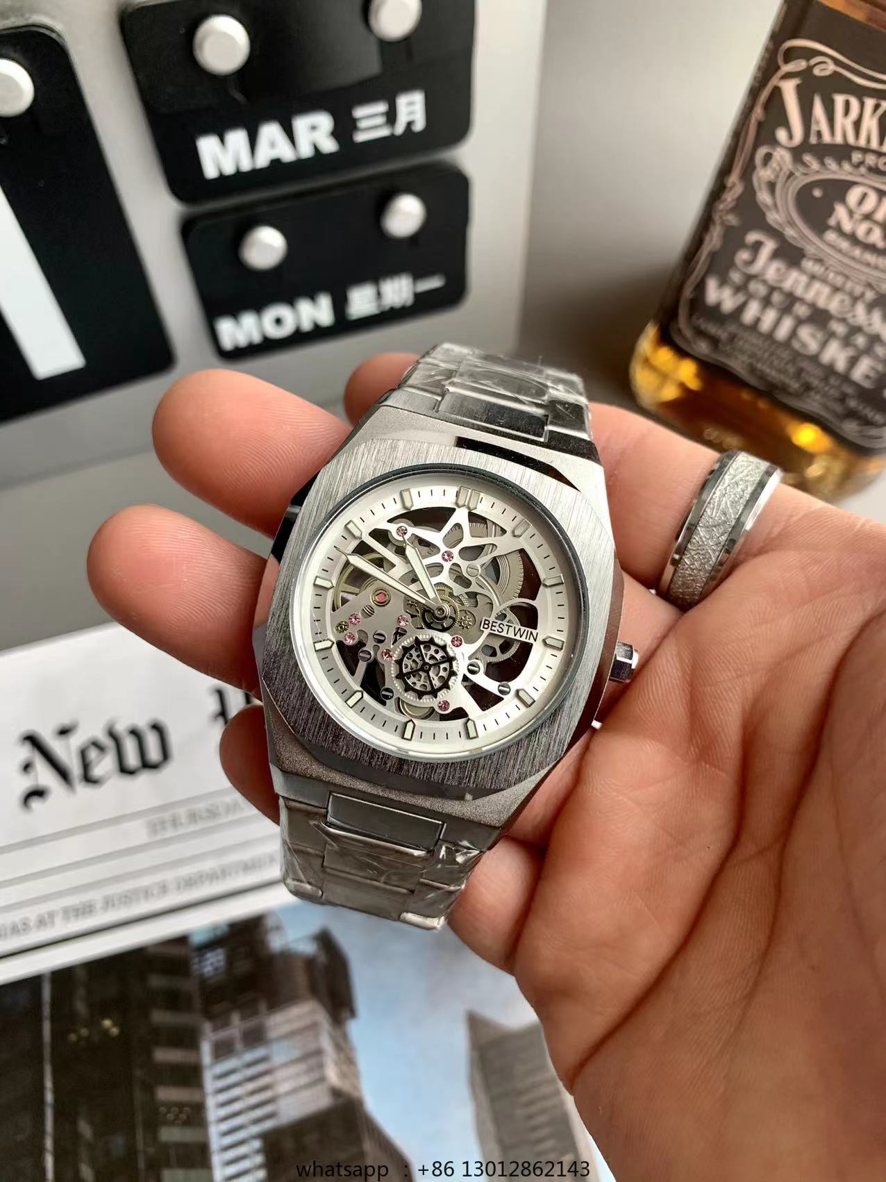 Steel strip waterproof persona - огляд і ціна Luxury Watch Gold